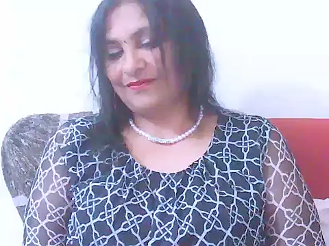 Indiansweetness77 online show from December 23, 2025, 8:12 am