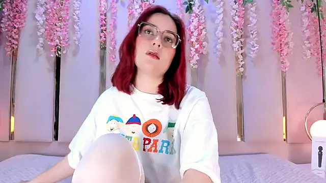 ItzelCarter online show from September 9, 2025, 5:51 am