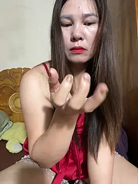 Snapshot of Moan_Mary chatting on October 4, 2025, 12:19 am Moan Mary online show from October 4, 2025, 12:19 am