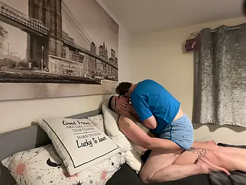 Curvy-Jinx online show from February 23, 2026, 8:28 pm