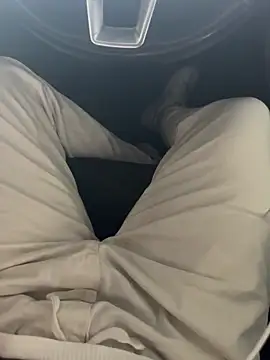 Kratex82 online show from April 3, 2026, 1:20 pm