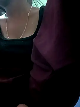 sakshi5533 online show from September 14, 2025, 5:45 pm