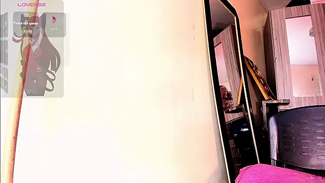 Rossedewitt  online show from February 10, 2026, 6:56 pm