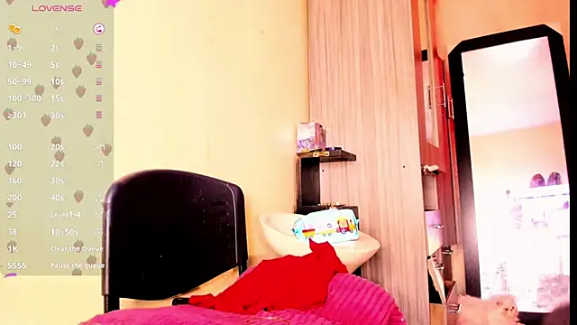 Rossedewitt  online show from February 20, 2026, 7:03 pm