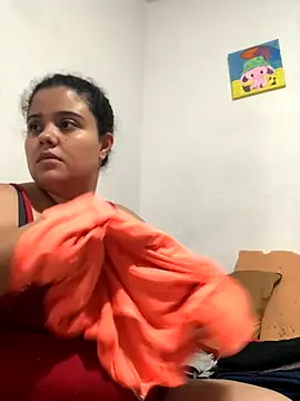 luisahot 9727 online show from October 23, 2025, 4:12 am