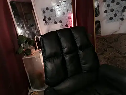 Snapshot of xblack_clover chatting on November 25, 2025, 9:42 am xblack clover online show from November 25, 2025, 9:42 am