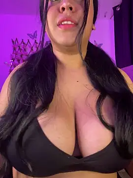 Dominic Schmit01 online show from December 14, 2025, 9:08 pm