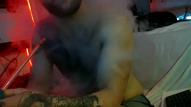 Luv2SuckBWC92 online show from October 22, 2025, 9:42 am