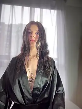 Sofi Leal online show from February 21, 2026, 12:28 pm