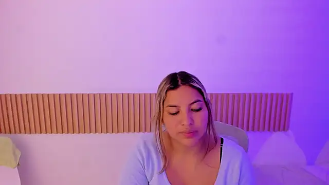 OliviaSweett online show from March 29, 2026, 6:52 pm