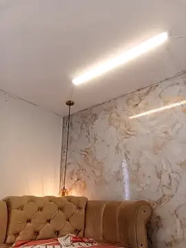 nathaliamiller online show from September 26, 2025, 7:07 pm