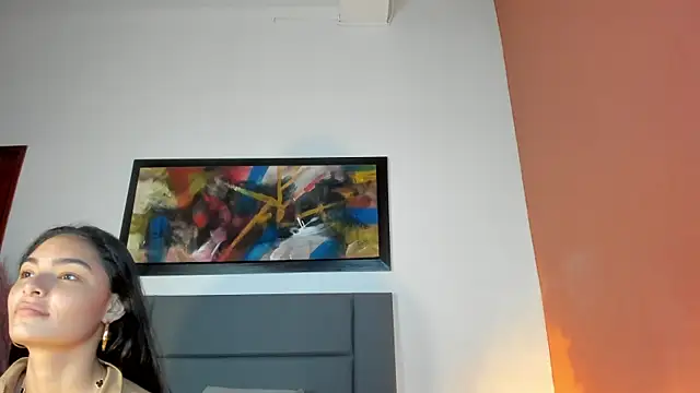 LunaAspen  online show from November 7, 2025, 5:46 pm