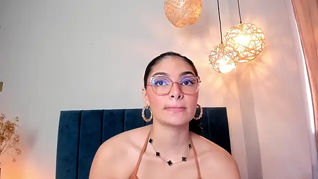 LunaAspen  online show from February 27, 2026, 6:30 pm