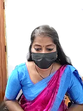 Snapshot of tamil_Sigappu_Roja chatting on May 20, 2026, 2:18 am tamil Sigappu Roja online show from May 20, 2026, 2:18 am