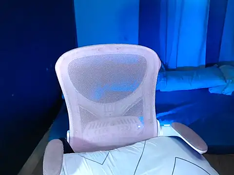 Snapshot of kiamiller_x chatting on January 17, 2026, 6:40 am kiamiller x online show from January 17, 2026, 6:40 am