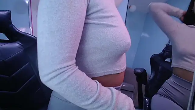 victoria hernandez t  online show from September 27, 2025, 1:05 pm