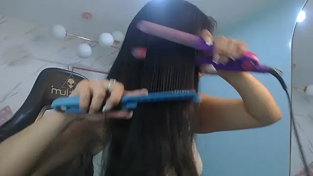 Snapshot of victoria_hernandez_t_ chatting on April 21, 2026, 12:55 pm victoria hernandez t online show from April 21, 2026, 12:55 pm