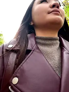 KissMeEva online show from October 10, 2025, 8:13 am