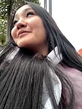 KissMeEva online show from October 16, 2025, 12:17 pm