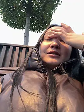 KissMeEva online show from October 18, 2025, 2:18 pm