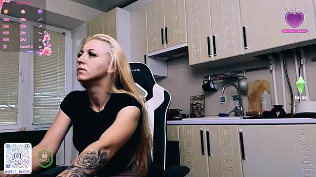 space danger online show from October 11, 2025, 9:08 am