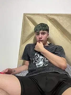 AlexanderCollman online show from November 14, 2025, 9:24 pm