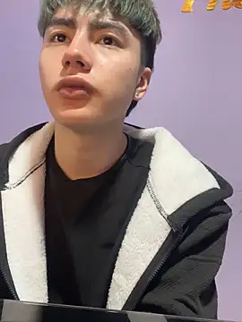 AlexanderCollman online show from November 20, 2025, 4:56 am