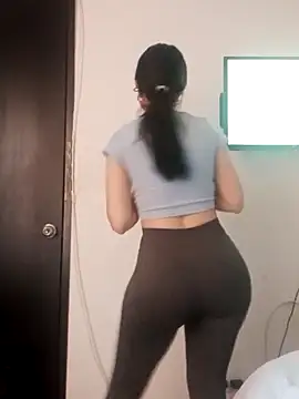 Snapshot of Dana_Rise chatting on February 27, 2026, 1:55 pm Dana Rise online show from February 27, 2026, 1:55 pm