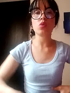 Snapshot of Dana_Rise chatting on March 4, 2026, 1:50 pm Dana Rise online show from March 4, 2026, 1:50 pm
