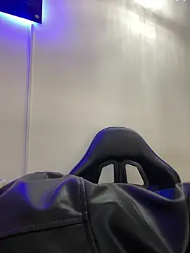 LilithAbril online show from November 27, 2025, 12:18 pm