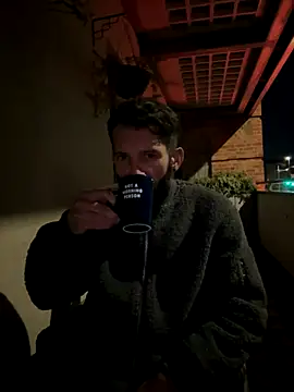 Michel huge online show from October 26, 2025, 6:19 am