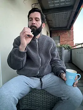 Michel huge online show from December 2, 2025, 8:08 am