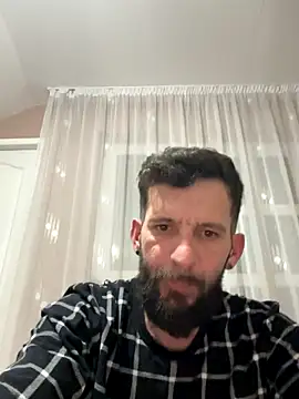 Michel huge online show from December 14, 2025, 6:23 pm