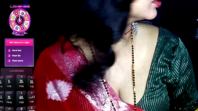 Snapshot of QUEEN_SAKHI- chatting on July 15, 2026, 6:18 am QUEEN SAKHI- online show from July 15, 2026, 6:18 am