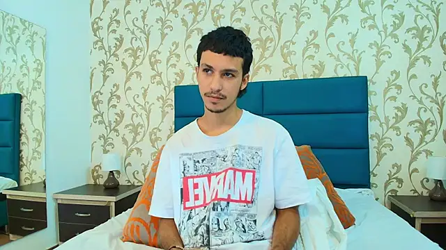 Snapshot of Marcus_Jeron chatting on October 9, 2025, 4:10 am Marcus Jeron online show from October 9, 2025, 4:10 am