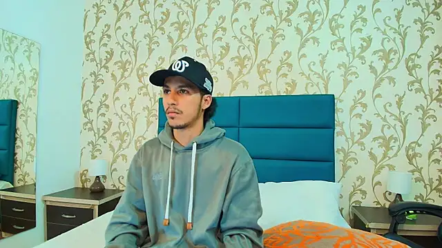 Snapshot of Marcus_Jeron chatting on October 10, 2025, 4:55 am Marcus Jeron online show from October 10, 2025, 4:55 am