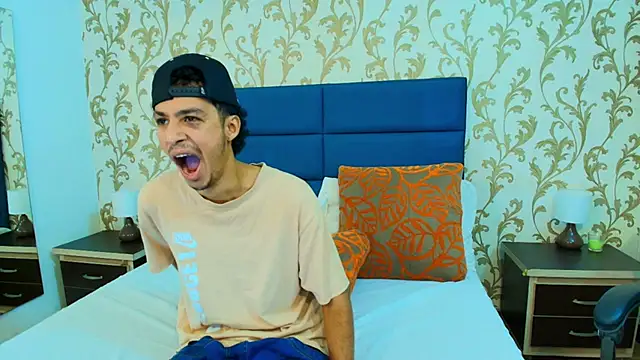 Snapshot of Marcus_Jeron chatting on October 28, 2025, 8:55 pm Marcus Jeron online show from October 28, 2025, 8:55 pm