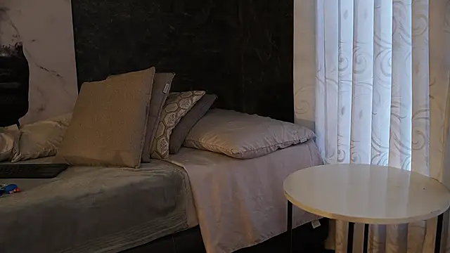 Thiago Valente online show from October 11, 2025, 1:09 pm