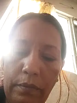 marinita13 online show from October 18, 2025, 7:36 pm