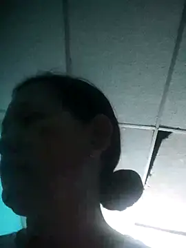 marinita13 online show from November 6, 2025, 1:28 am