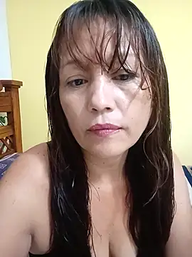 marinita13 online show from February 18, 2026, 12:50 am