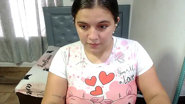 sarah aguilar online show from March 30, 2026, 4:41 pm