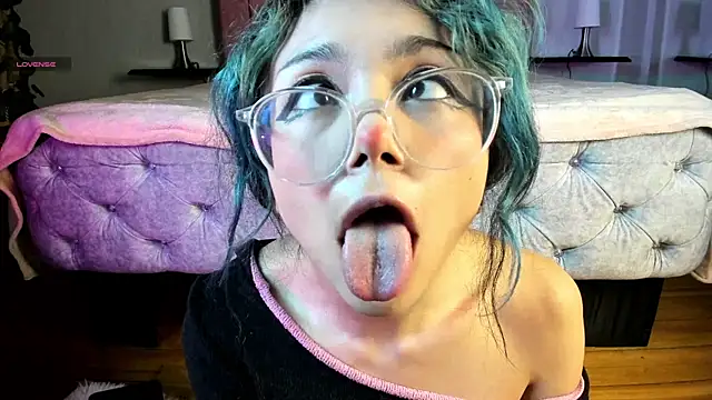 TerumiKitty online show from October 11, 2025, 10:52 pm