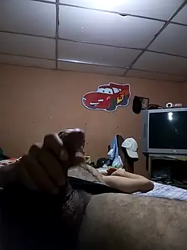 NAUFRAGO 17CM online show from October 17, 2025, 12:01 am