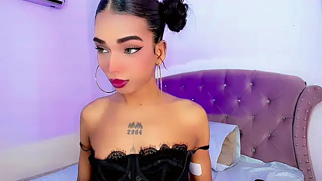 LADY-HOT-SEXY- online show from May 26, 2026, 5:58 am