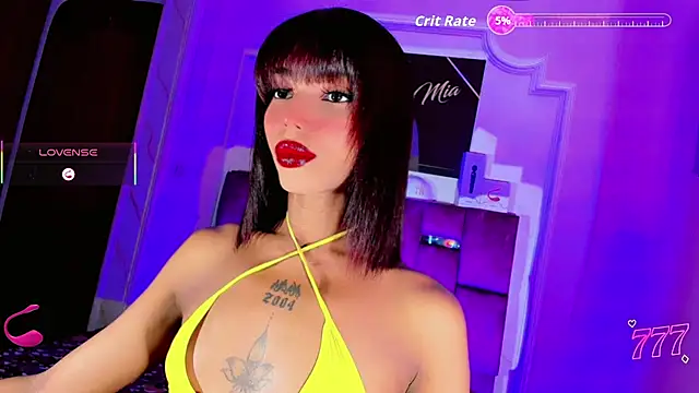 LADY-HOT-SEXY- online show from June 2, 2026, 11:51 pm
