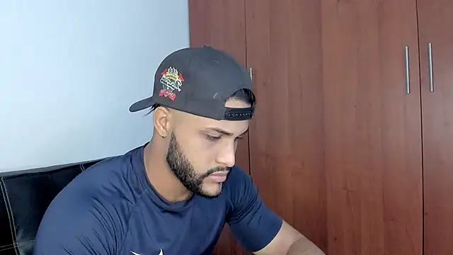 Pier Simons online show from October 19, 2025, 10:16 am