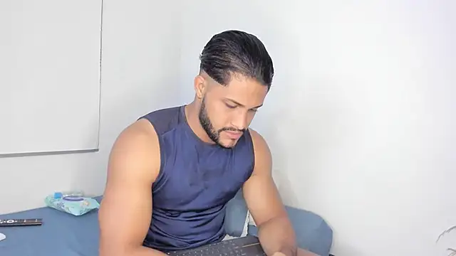 Pier Simons online show from March 13, 2026, 8:54 am