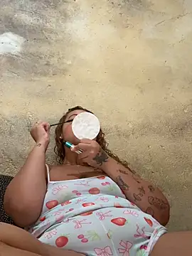 Chloe Leaozinho online show from March 20, 2026, 6:02 pm