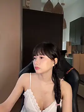  Meimeibaby  online show from October 7, 2025, 8:11 am